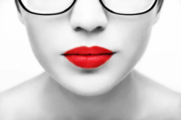 Plump bibir seksi dan kulit yang sempurna pada latar belakang putih — Stok Foto