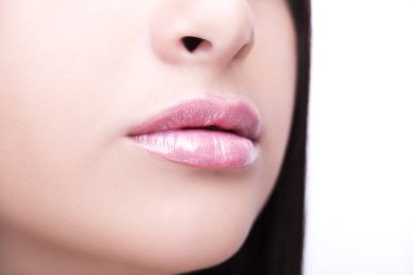 Seksi dudaklar. Güzellik Lipgloss makyaj detay. 