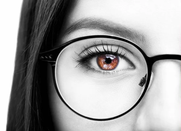 Vacker Ung Kvinna Glasögon Närbild — Stockfoto