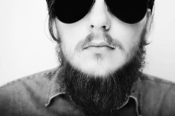 Studio portrait of caucasian young beard man on white background — Stock Photo, Image