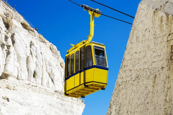 Cable car to Rosh HaNikra grotto in Israel. — Stock Photo, Image