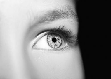 Güzel, anlayışlı bir bakış.