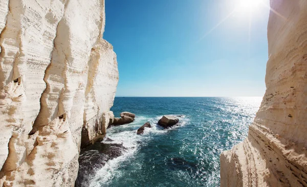 Rosh Hanikra Cliff near Israeli- Lebanese Border — Stock Photo, Image