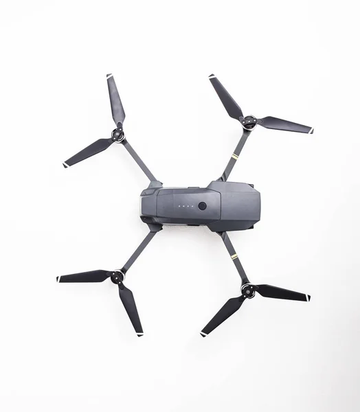 Drone DJI Mavic Pro : ISRAEL, 2 OCTOBRE 2017. Gros plan, sur fond blanc. L'un des drones les plus portables du marché — Photo