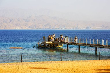 Eilat, İsrail - 8 Ekim 2017: Kızıldeniz Körfez Eilat İsrail'in Coast