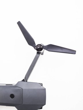 Beyaz arka plan üzerinde izole Uav Uçak Helikopter.