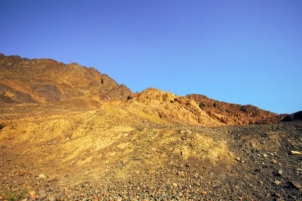 Hegyek, a sivatagban, a Negev, Izrael — Stock Fotó