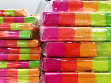 Hamuru ve aksesuarlar, iğne işi üzerinde raflar depolar