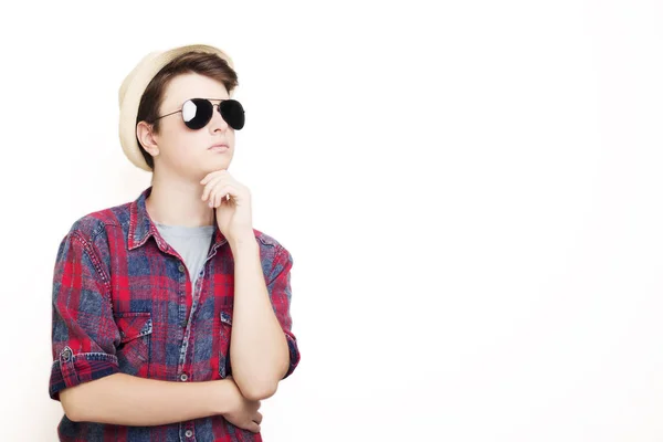 Handsome man with sunglasses and hat — Stock Photo, Image