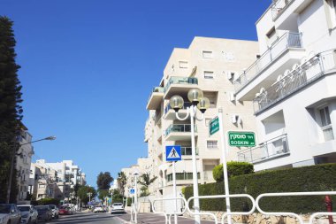 Nahariya, İsrail-Mart 9, 2018: Sokak ortasındaki Nahariya, İsrail