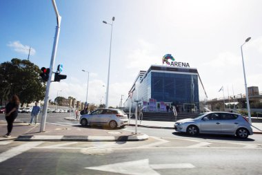 Nahariya, İsrail-Mart 9, 2018: Sokak ortasındaki Nahariya, İsrail