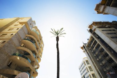 Nahariya, İsrail-Mart 9, 2018: Sokak ortasındaki Nahariya, İsrail