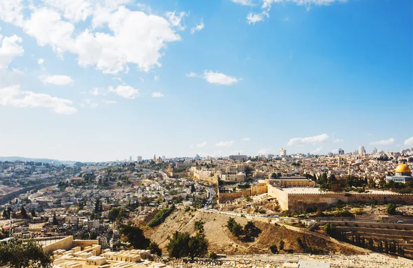 Jerusalem Old City view from Mount of Olives. — Stock Photo, Image