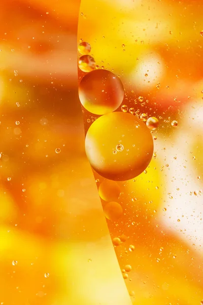 Un fond coloré astucieux avec des bulles . — Photo