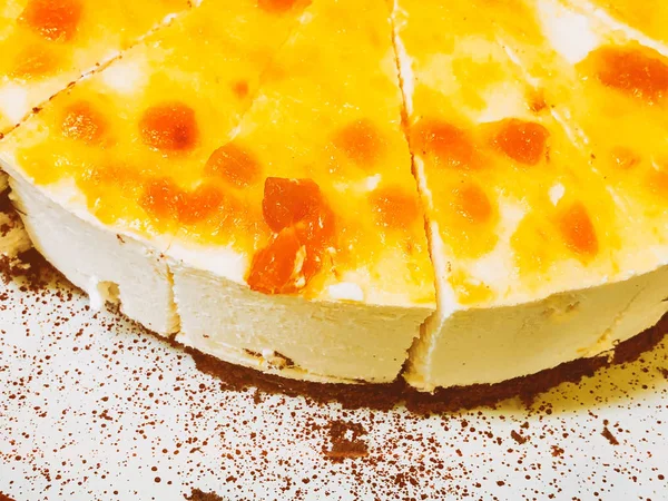 Zoete taart en dessert, heerlijke hapjes voor een partij — Stockfoto