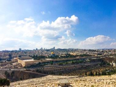 Mount of Olives görünümünden Kudüs Old City.