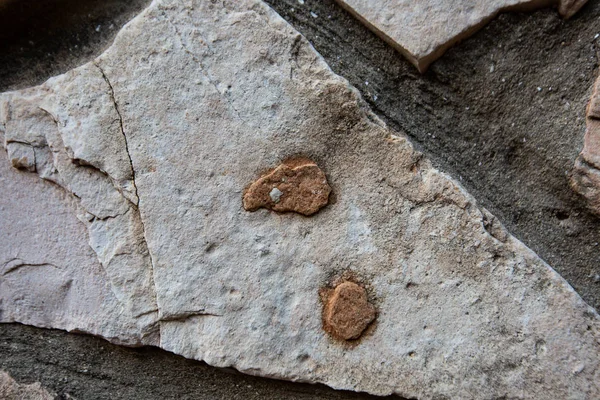 Närbild av natursten vägg. Stenväggskonsistens — Stockfoto