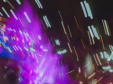 hareket farklı renk tonlarında bulanıklaştırıldı.