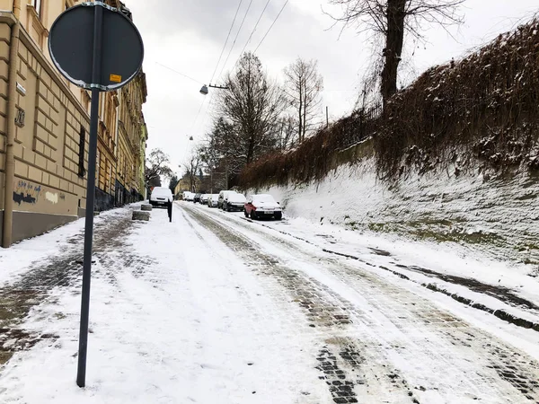 Lviv, Ukrajna - December 25, 2018: Utcák és építészet a régi város Lviv. — Stock Fotó