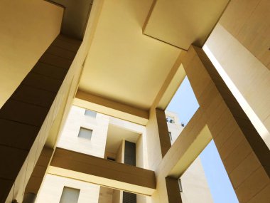 Rishon Le Zion, İsrail, Temmuz 04, 2018: Rishon Le Zion, İsrail 'deki konut binaları manzarası