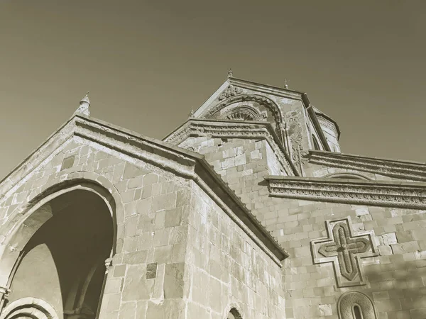 Bela vista da Catedral Ortodoxa Svetitskhoveli (Patrimônio Mundial da UNESCO) em Mtskheta, Geórgia — Fotografia de Stock