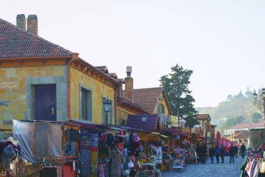 Mtskheta, GEORGIA - 22 Aralık 2019: Eski şehir Mtskheta, Gürcistan 'ın güzel turizm merkezi manzarası
