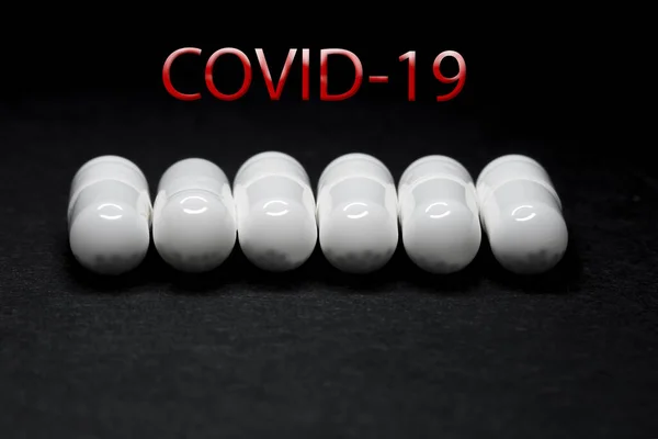 COVID 19 Läkemedel mot antiviralt koronavirus — Stockfoto