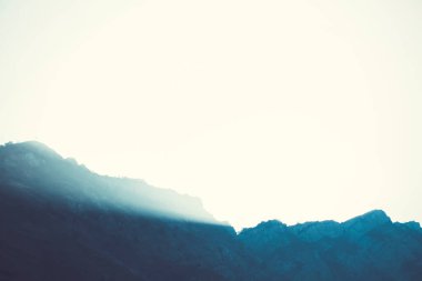 Gürcistan 'ın Mtskheta kasabası yakınlarındaki dağlar