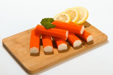 Sopa, limon ile Yengeç