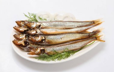 Balık capelin, füme, kurutulmuş