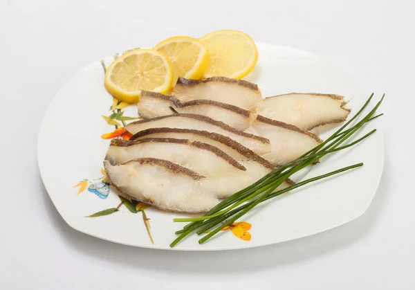 Halibut Plastry Ryby Cytryną — Zdjęcie stockowe