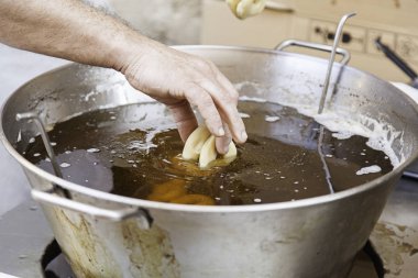 Çörek, ayrıntı kızartma 