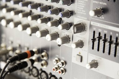 Tablo, müzik ayrıntı karıştırma