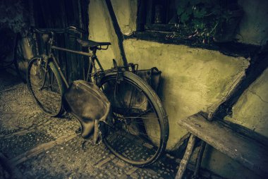eski paslı Bisiklet