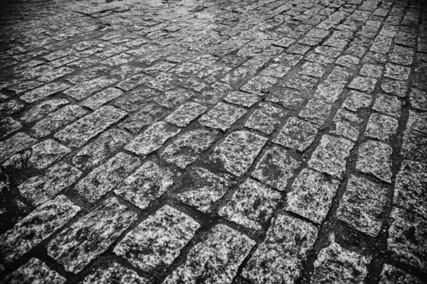 Wet cobblestone floor — ストック写真