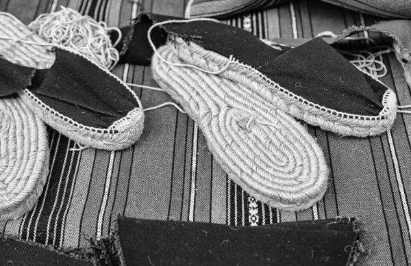 Испанская Обувь Ручной Работы Детали Типичной Традиции Рука Мануфактуры Крафты — стоковое фото