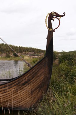Viking gemisi üzerinde göl Vaenern İsveç'te