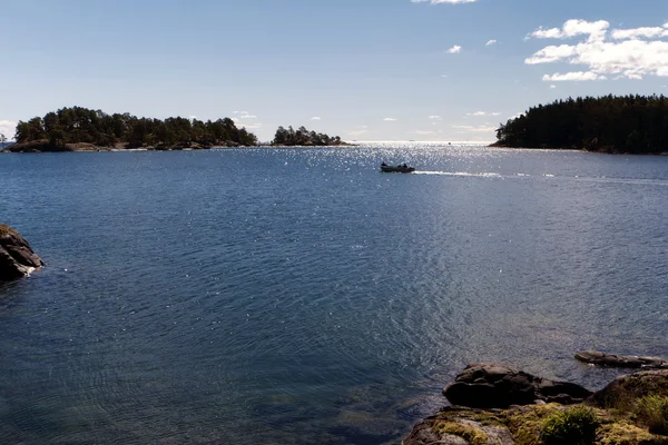 スウェーデンの湖 Vaenern で — ストック写真