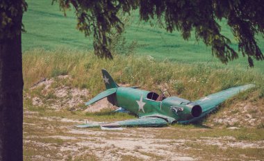 Ezilmiş İkinci Dünya Savaşı uçak