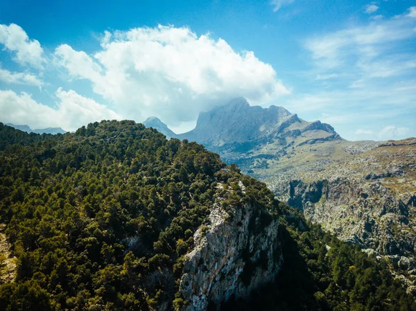 Öğleden sonra Sierra de Tramuntana de Mallorca 'da