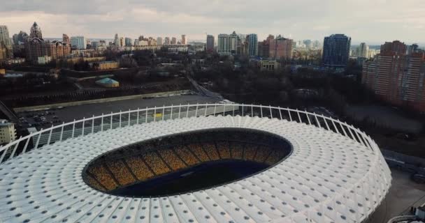 Salida del sol sobre el Estadio Olímpico de Kiev. Vista aérea — Vídeos de Stock