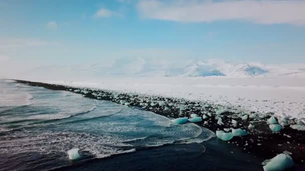 Vista aérea Playa del diamante en el sur de iceland, vista desde drone — Vídeo de stock