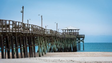 Atlantic Beach iskelesinden zümrüt Isle of güneş doğarken