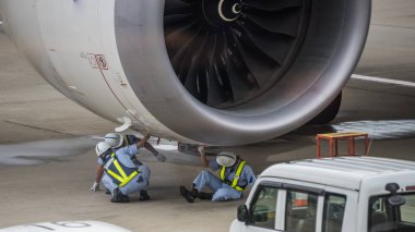 Jet motoru asfalt üzerinde çalışma mekaniği