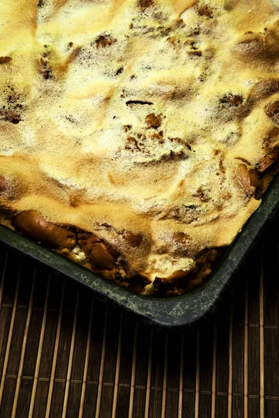 Apple pie on the baking pan — Stock Photo, Image