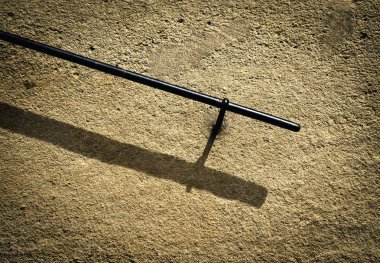 parmaklıklar eski duvardaki gölgesi