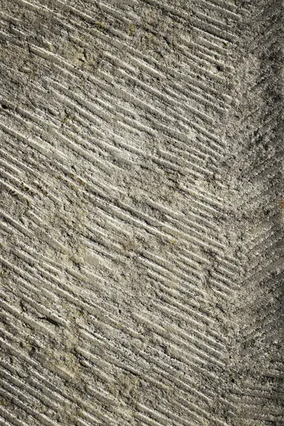 Извилистый бороздчатый камень — стоковое фото