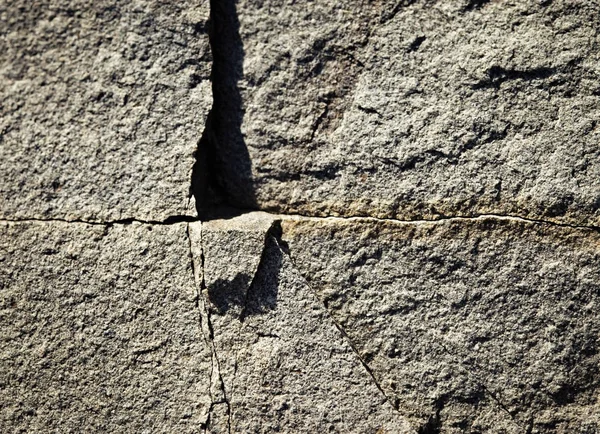 Cross crack in stone — Stock Photo, Image