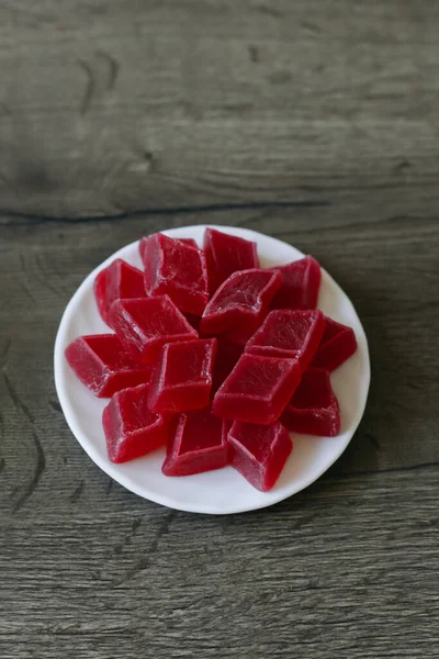 Masada marmelatlı sabah çayı. Afiyet olsun, günaydın.