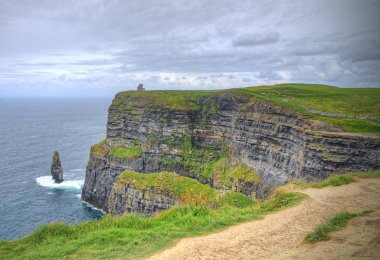 Moher İrlanda'nın kayalıklarla